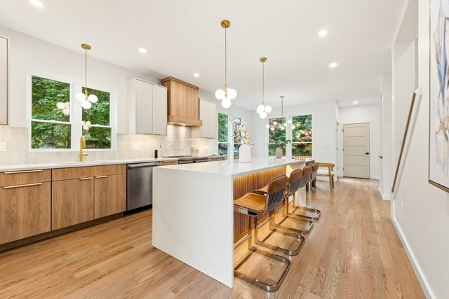 115 Winchester Rd, Arlington, MA 02474