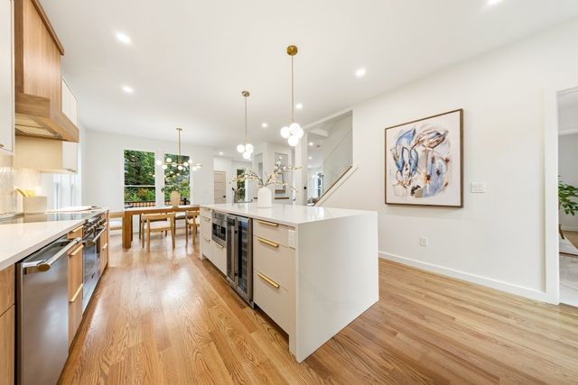 115 Winchester Rd, Arlington, MA 02474