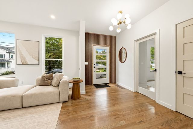 115 Winchester Rd, Arlington, MA 02474