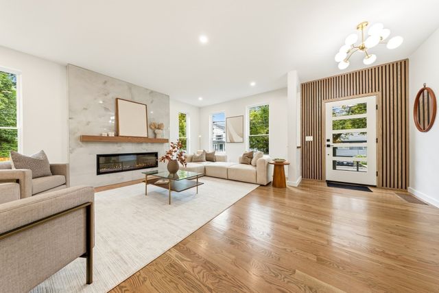 115 Winchester Rd, Arlington, MA 02474