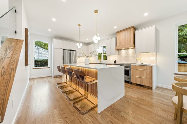 115 Winchester Rd, Arlington, MA 02474