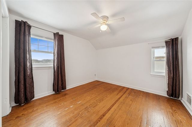 548 Ridge Ave, E Pittsburgh, PA 15112