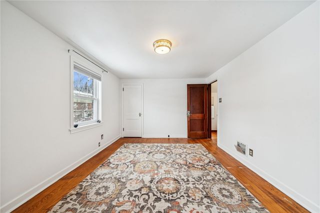 548 Ridge Ave, E Pittsburgh, PA 15112