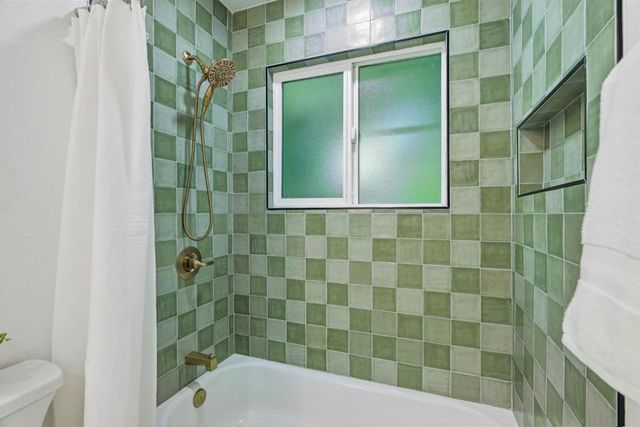 610 Nestora Avenue, Aptos, CA 95003