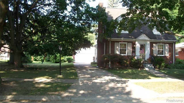6528 Winona Street, Allen Park, MI 48101