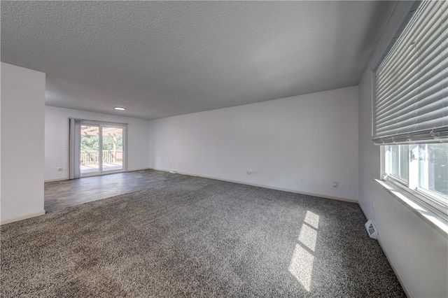 407 SE Moreland School Road, Blue Springs, MO 64014
