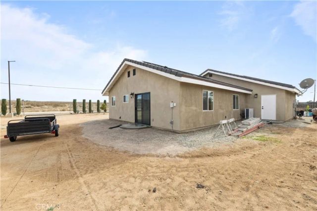 13857 E G Avenue, Lancaster, CA 93535