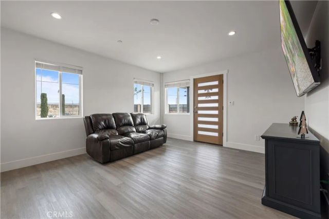 13857 E G Avenue, Lancaster, CA 93535