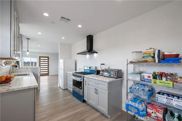 13857 E G Avenue, Lancaster, CA 93535