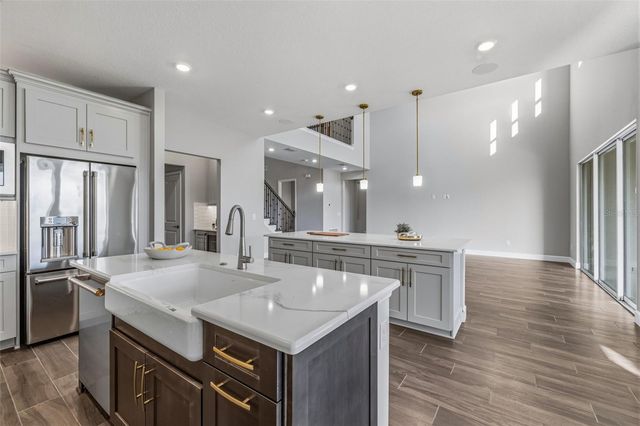 11126 MANOR HOUSE LANE, Odessa, FL 33556