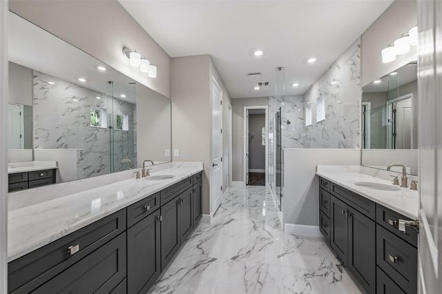 11126 MANOR HOUSE LANE, Odessa, FL 33556