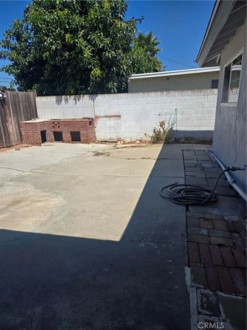 2530 S Rene, Santa Ana, CA 92704