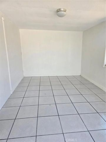 2530 S Rene, Santa Ana, CA 92704