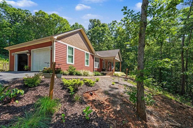1241 Hayes Road, Columbus, NC 28722