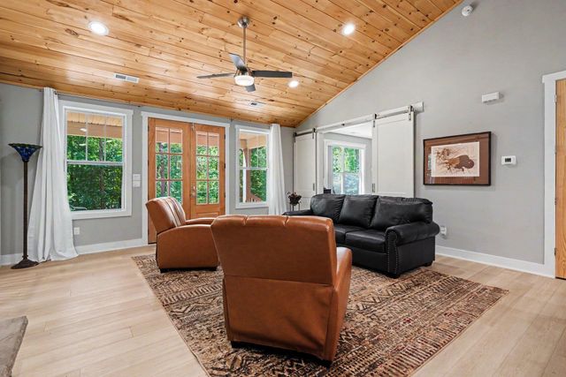 1241 Hayes Road, Columbus, NC 28722