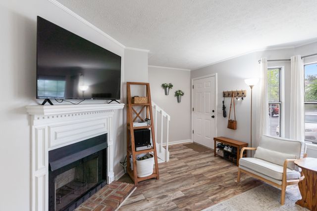 8 Rolling Meadows Dr, Goodlettsville, TN 37072