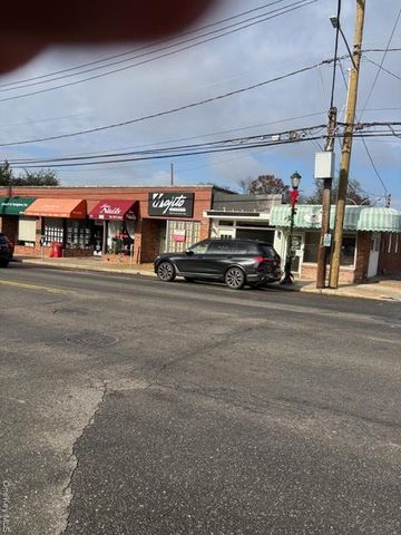 111A Main Street, Port Washington, NY 11050