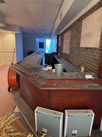 111A Main Street, Port Washington, NY 11050