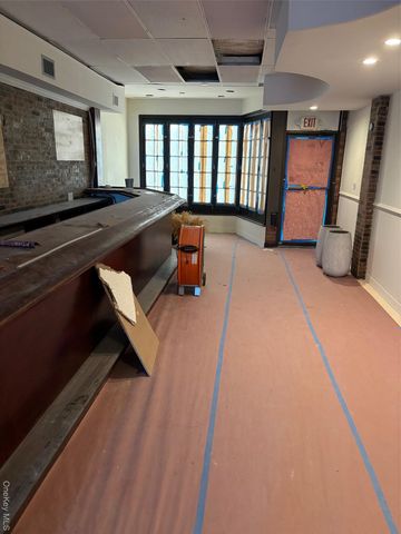 111A Main Street, Port Washington, NY 11050