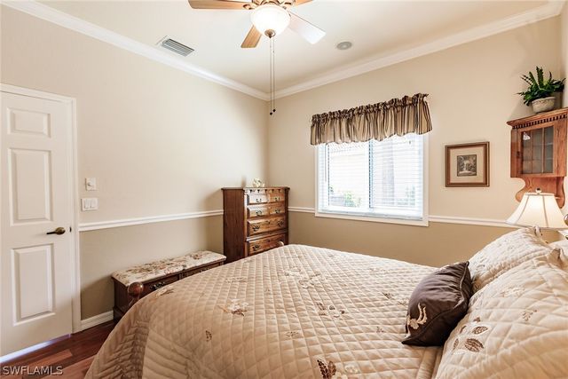 7859 Berkshire Pines DR, Naples, FL 34104