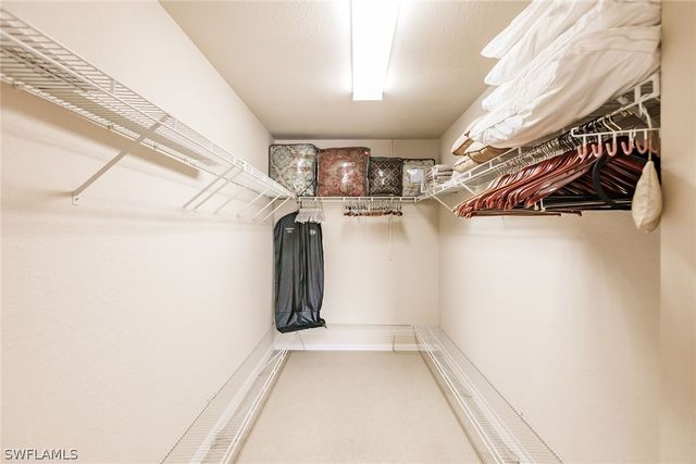 7859 Berkshire Pines DR, Naples, FL 34104