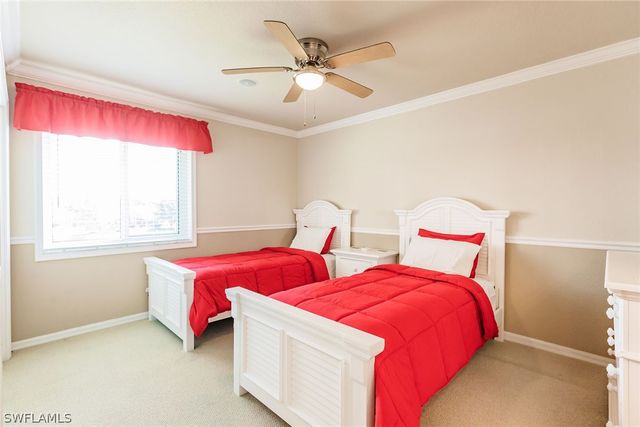 7859 Berkshire Pines DR, Naples, FL 34104