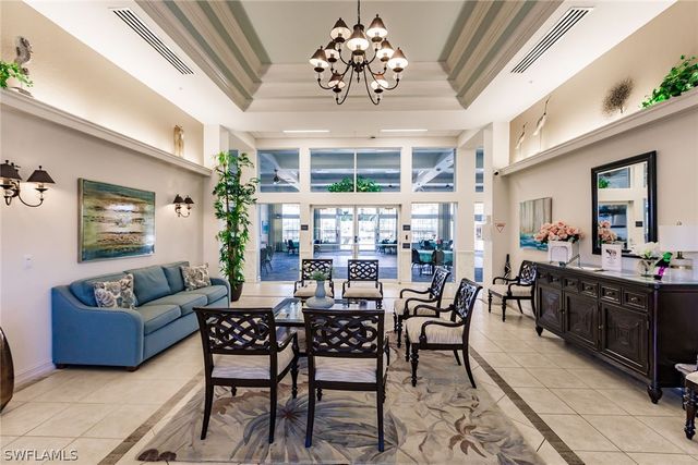 7859 Berkshire Pines DR, Naples, FL 34104