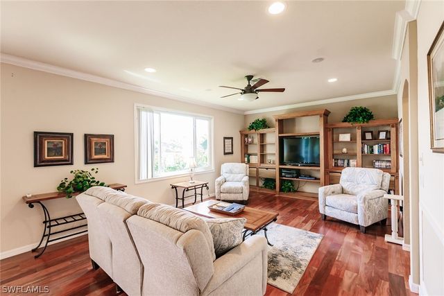 7859 Berkshire Pines DR, Naples, FL 34104