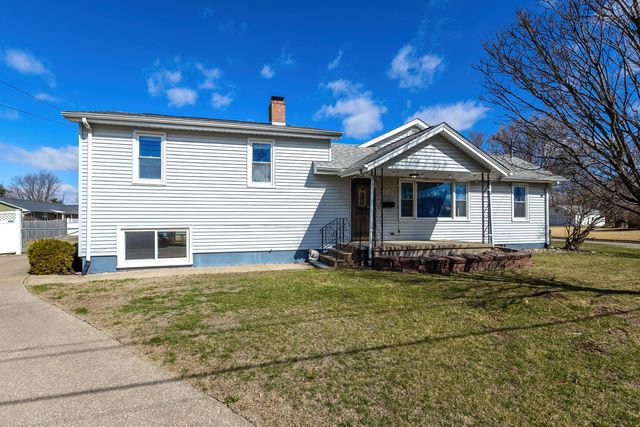 4149 28th Avenue, Moline, IL 61265