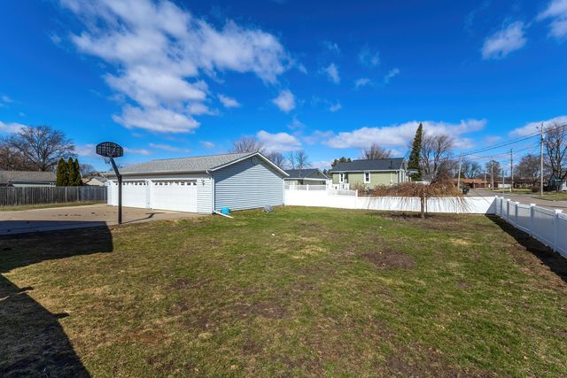 4149 28th Avenue, Moline, IL 61265