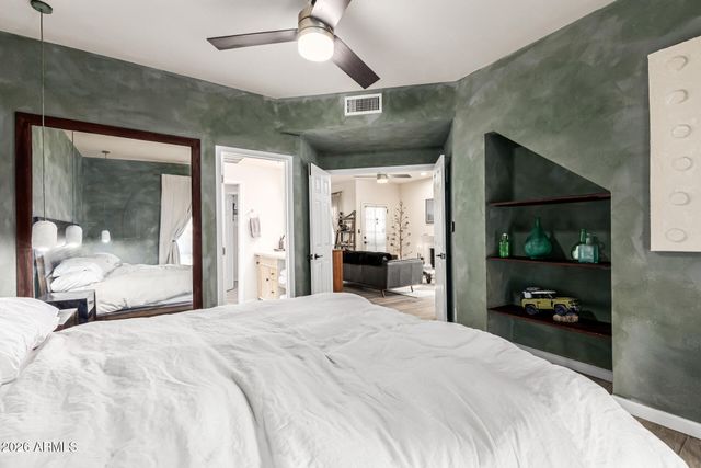 100 E FILLMORE Street 113, Phoenix, AZ 85004