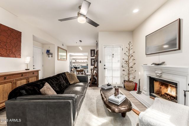 100 E FILLMORE Street 113, Phoenix, AZ 85004