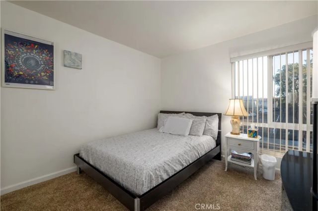 2536 White Oak 2, Escondido, CA 92027