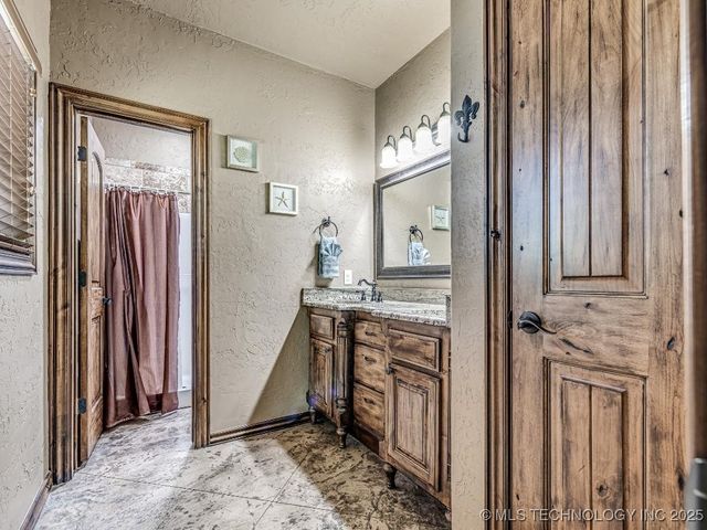 115086 S 4278 Road, Checotah, OK 74426