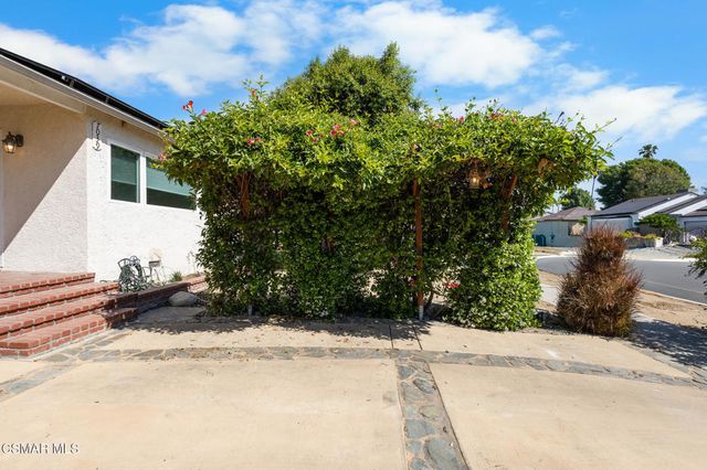 7039 Sylvia Avenue, Reseda, CA 91335