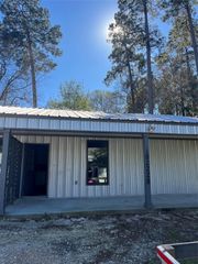 18222 Bonnie Alice Drive B, Montgomery, TX 77316