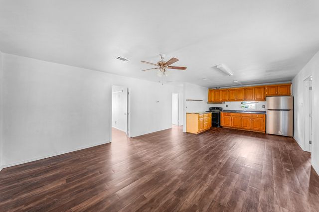 508 Smith Street, Como, TX 75431