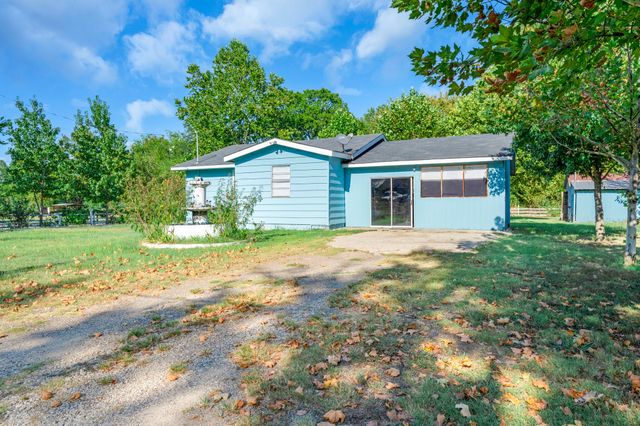 508 Smith Street, Como, TX 75431