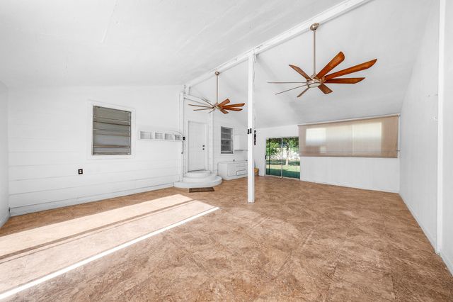 508 Smith Street, Como, TX 75431