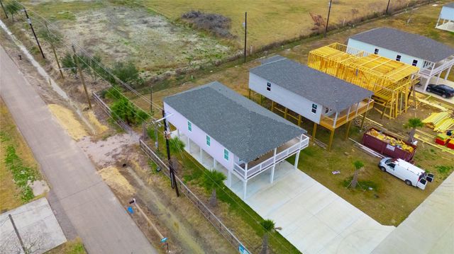 1342 Sapphire Palms Court, Dickinson, TX 77539