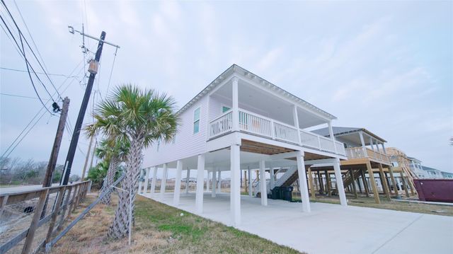 1342 Sapphire Palms Court, Dickinson, TX 77539