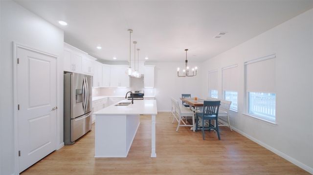 1342 Sapphire Palms Court, Dickinson, TX 77539