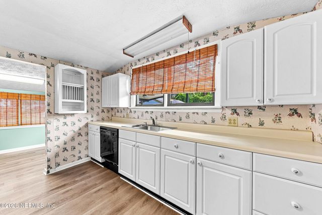2500 COMMUNITY Road, Jacksonville, FL 32207