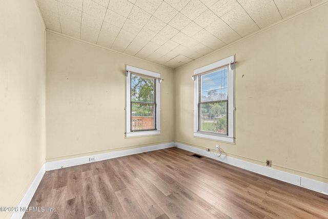 2500 COMMUNITY Road, Jacksonville, FL 32207