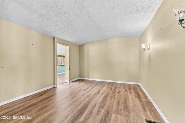 2500 COMMUNITY Road, Jacksonville, FL 32207