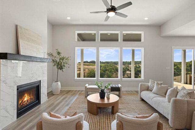 221 McMillian Drive, Liberty Hill, TX 78642
