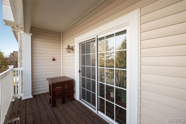 1 Monarch Trace Court 307, Chesterfield, MO 63017