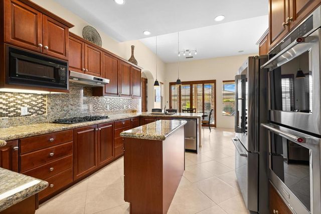 49430 Brian Court, La Quinta, CA 92253