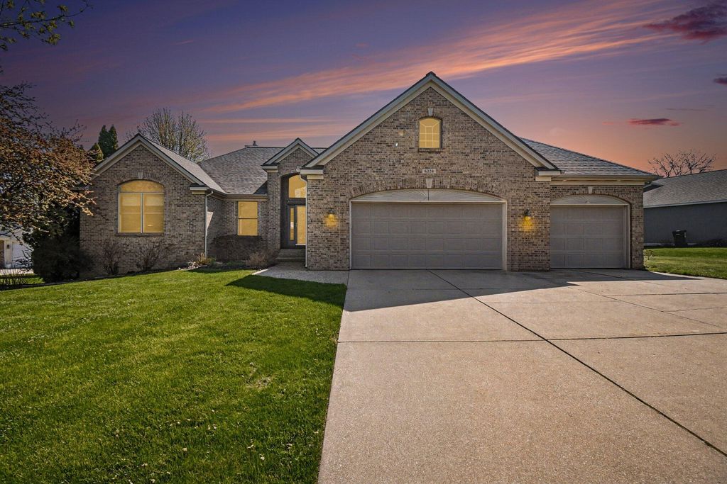 6328 Summerhill Drive, Georgetown Twp, MI 49426