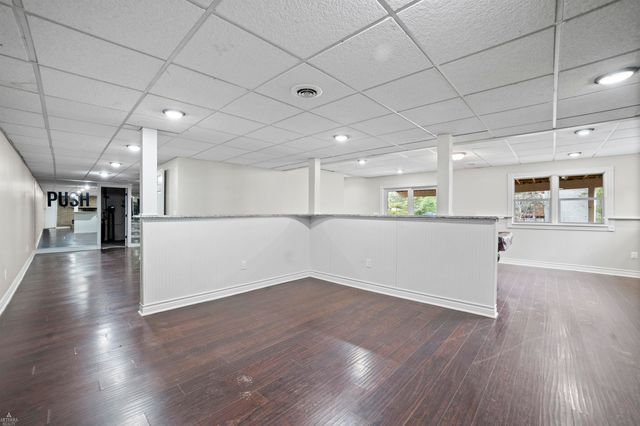 997 N Conklin Road, Lake Orion, MI 48362